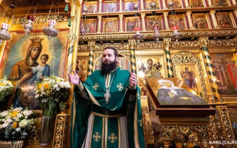 Starețul schitului Darvari a vorbit despre reducerea relației cu Dumnezeu la automatisme și tradiții mulțumitoare de sine