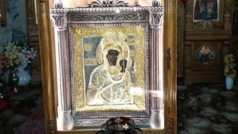 Icoana făcătoare de minuni a Maicii Domnului de la Mănăstirea Glavacioc, adusă pentru prima dată la Biserica Sfântul Gheorghe-Nou din București