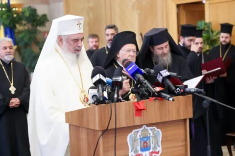Patriarhul Daniel, mesaj de bun-venit la sosirea Patriarhului Ecumenic în România: Un prilej de mare binecuvântare