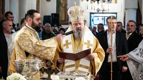 Sf. M. Mc. Dimitrie, mai aproape de credincioșii din Afumați: A fost sfințită racla în care se vor păstra moaștele sale