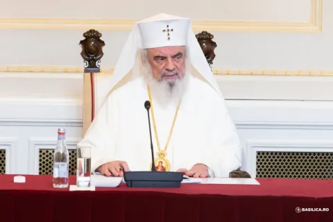Patriarhul Daniel la Sinaxa monahală: Cuvioșii recent canonizați dovedesc că isihasmul nu a dispărut niciodată din Biserică