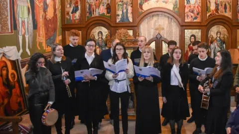 Voluntarii Arhiepiscopiei Bucureștilor au colindat persoanele private de libertate de la penitenciare din Capitală