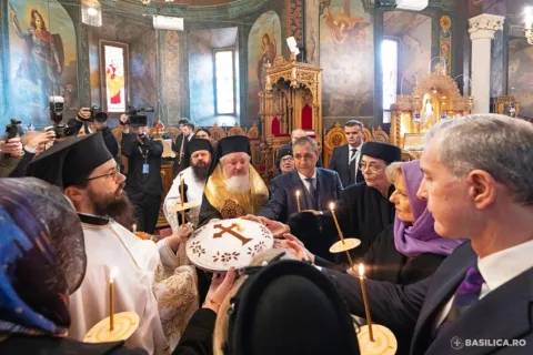 Regele Mihai, pomenit la Mănăstirea Antim: Credința ortodoxă a fost moștenirea cea mai prețioasă primită de la mama sa