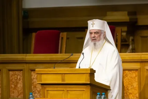 Patriarhul Daniel: Voluntarul devine mărturisitor și înfăptuitor al iubirii darnice a lui Hristos pentru oameni