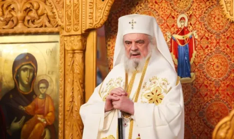 Patriarhul Daniel: Lumina Evangheliei lui Hristos ne arată că binecuvântarea lui Dumnezeu se vede într-o familie unită