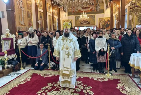 PS Paisie Sinaitul ne îndeamnă să „salvăm Crăciunul” și să-L punem pe Pruncul Iisus în centrul sărbătorii