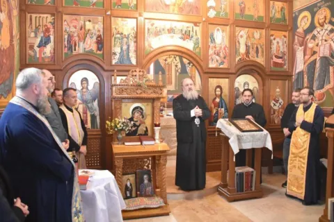 10 ani de la sfințirea bisericii Penitenciarului București-Jilava: A participat PS Timotei Prahoveanul