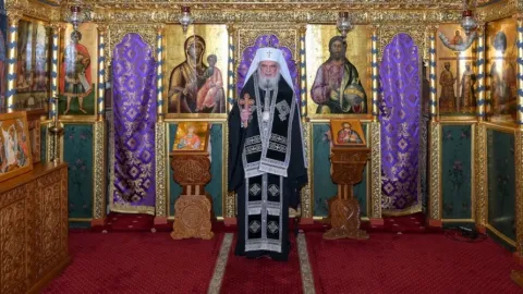 Patriarhul Daniel: Postul este o școală de înfrânare duhovnicească și de eliberare de patimile egoiste