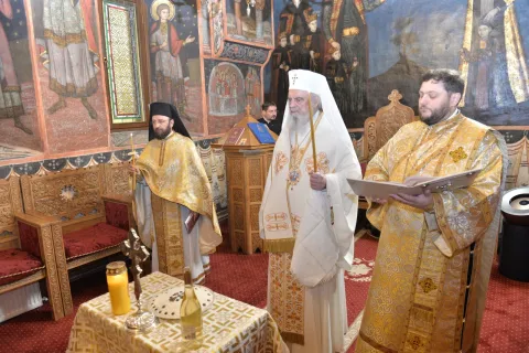 Patriarhul României a oficiat un Trisaghion pentru Patriarhul Ilia al II-lea