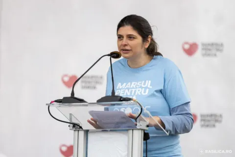 Luna pentru Viață la București și în țară: Sunt generații care duc mesajul mai departe, spune Alexandra Nadane