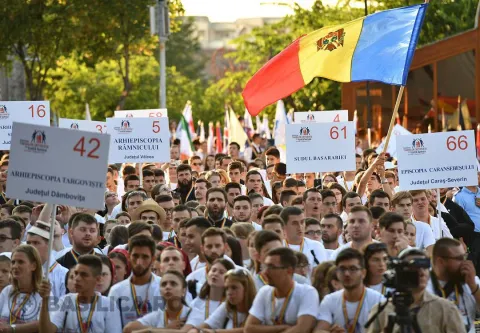 Schimbă lumea prin fapte: Devino voluntar la Întâlnirea Internațională a Tineretului Ortodox!