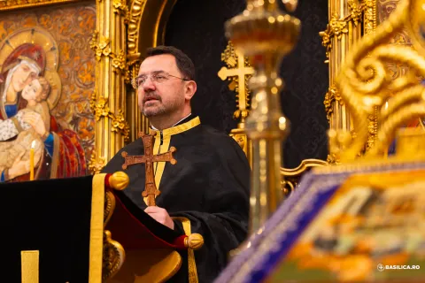 Pr. George Grigoriță despre modelul de pocăință al femeii păcătoase: Eliberarea omului de modul egoist de a trăi