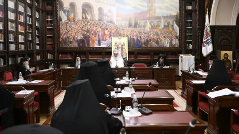 Comisia pentru Statut și regulamente s-a reunit la București: Are o lucrare foarte importantă și necesară