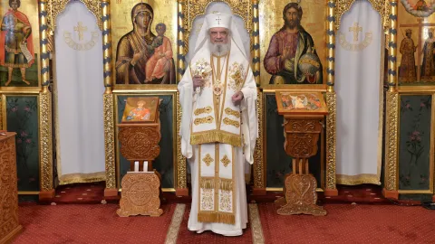 Patriarhul Daniel: Darurile se înmulțesc prin binecuvântare și împărțire la oameni