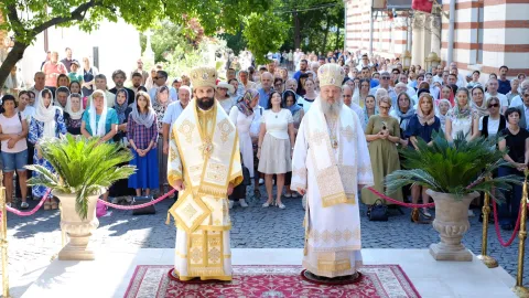 PS Iachint de Pacific, la prima Sfântă Liturghie după hirotonie: Nu se putea un început de slujire mai potrivit