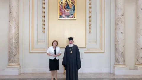 PS Varlaam Ploieșteanul s-a întâlnit cu ambasadoarea Albaniei în România: Posibilități de colaborare academică și spirituală