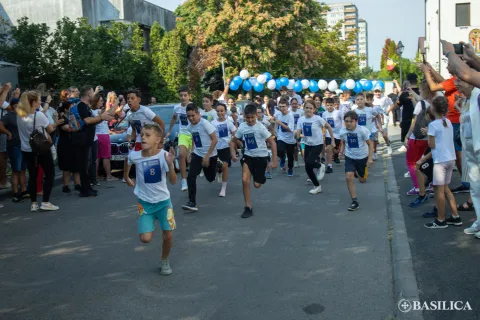Parohia Brâncuși din București a organizat o cursă de alergare pentru copiii și tinerii din comunitate