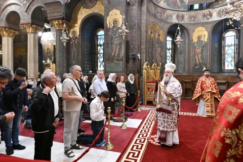 PS Timotei Prahoveanul a evocat încercările prin care au trecut lemnul Sf. Cruci și creștinii dintotdeauna