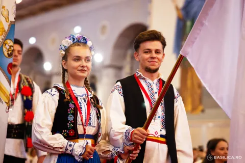 Tinerii, îndemnați să continue să creadă în România: Deschiderea Întâlnirii Internaționale a Tinerilor Ortodocși 2026