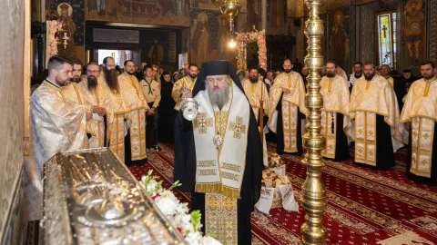 Priveghere în cinstea Sf. Evloghia la Mănăstirea Samurcășești: A iubit Biserica mai mult decât s-a iubit pe sine