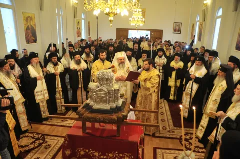 S-au împlinit 15 ani de la sfințirea Paraclisului Catedralei Naționale