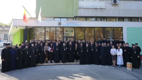 Slujirea în iubire este idealul: PS Timotei Prahoveanul a sfințit noul sediu al Protoieriei Sector 4 Capitală