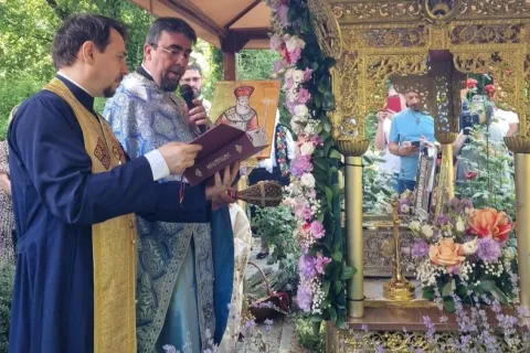 O nouă raclă pentru moaștele Sf. Grigorie Dascălul a fost sfințită la Institutul „Marius Nasta” din Capitală