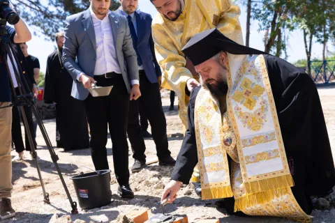 Piatra de temelie a Centrului „Sfântul Ilie Tesviteanul” din Pantelimon a fost sfințită: Biserica investește în tineri