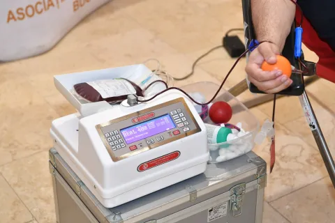 Ziua mondială a donatorului de sânge 2026: „O picătură de umanitate. Donează sânge. Salvează vieți”