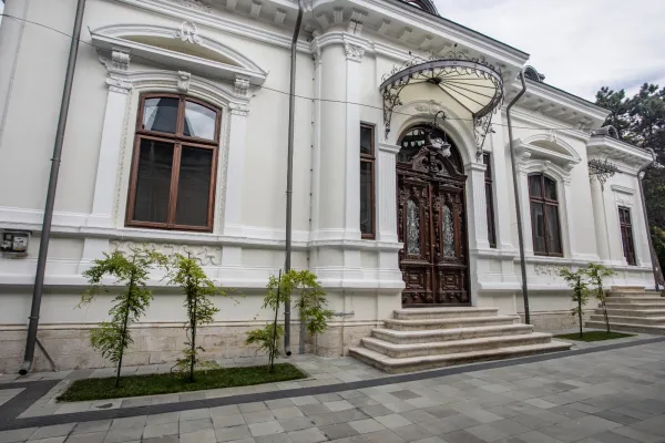 Centrul cultural al Protoieriei Ploiești Nord a fost restaurat și digitizat