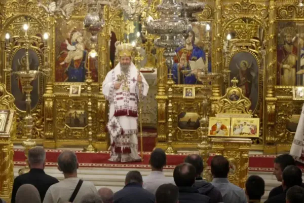Să ne deschidem inimile și să Îl urmăm pe Hristos, asemenea lui Petru, a îndemnat PS Siluan la Catedrala Patriarhală