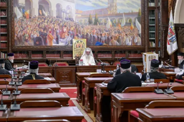 Sinodul Mitropoliei Munteniei și Dobrogei discută avizarea de noi texte liturgice pentru sfintele recent canonizate
