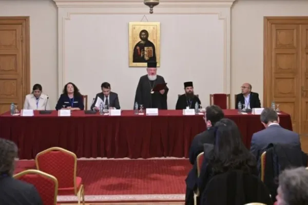 Patriarhul Daniel: Preotul duhovnic și specialistul în sănătate mintală nu lucrează în direcţii opuse, ci complementare