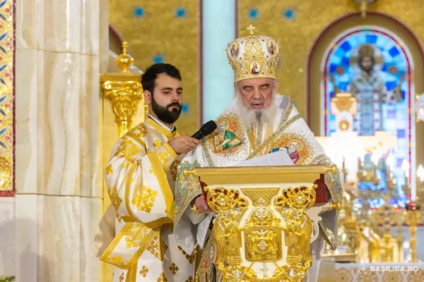 Patriarhul Daniel: Cuvânt de mulțumire la slujba de Sfințire a picturii Catedralei Naționale