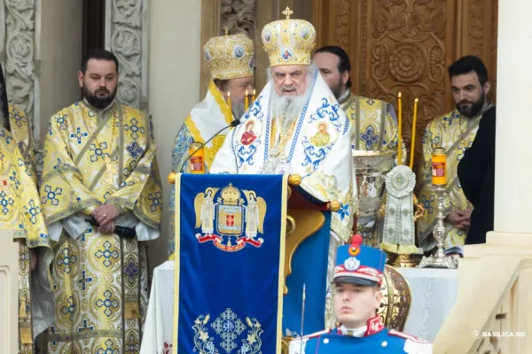 Patriarhul Daniel: Legătura dintre Botezul Domnului în Iordan și botezul fiecărui creștin (Text integral)