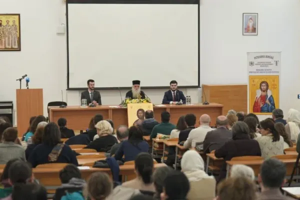 Mărturisirea ca prezență a omului care trăiește cu Hristos: Monahul Damaschin Grigoriatul la București