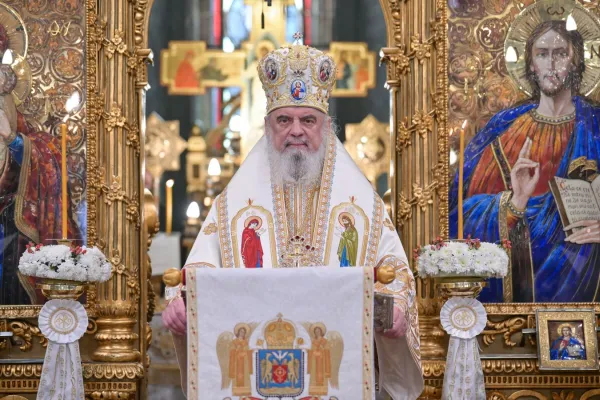 Patriarhul Daniel la Vecernia Învierii: Hirotonia ucenicilor Domnului, un mandat misionar pentru întreaga lume