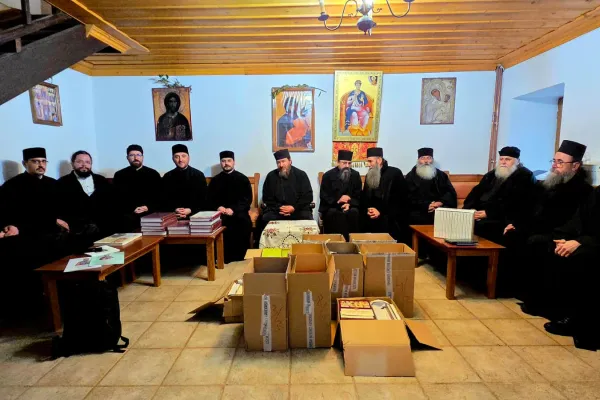 Patriarhul României a oferit daruri consistente pentru comunitățile monahale românești din Sf. Munte Athos