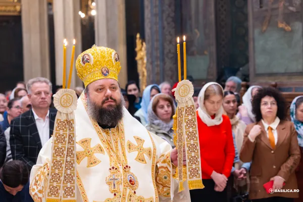 PS Paisie Sinaitul: Hristos Domnul ne cheamă, omul răspunde, iar din această întâlnire se naște sfințenia