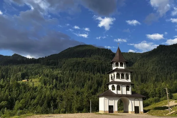 Sf. Elisabeta de la Pasărea cinstită la Schitul Valea Seacă de la poalele Munților Rarău-Giumalău, locul ei de pustnicie