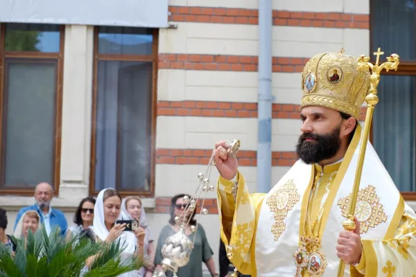Încercați să priviți în jurul vostru prin ochii lui Dumnezeu, a îndemnat PS Iachint de Pacific la Mănăstirea Radu Vodă