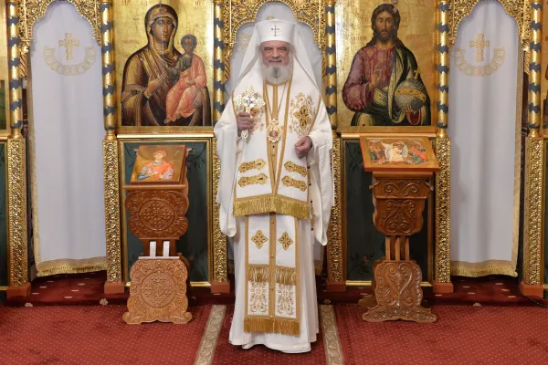Patriarhul Daniel: Darurile se înmulțesc prin binecuvântare și împărțire la oameni