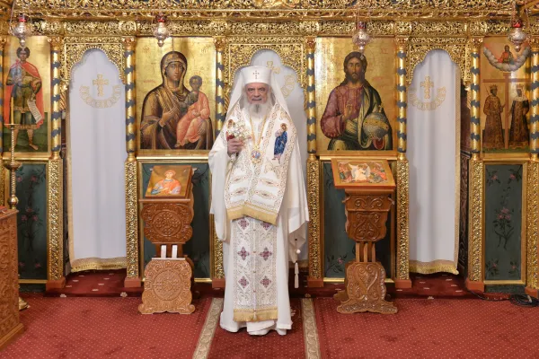 Patriarhul Daniel: Iubirea milostivă a lui Iisus îi eliberează pe oameni de stăpânirea duhurilor rele