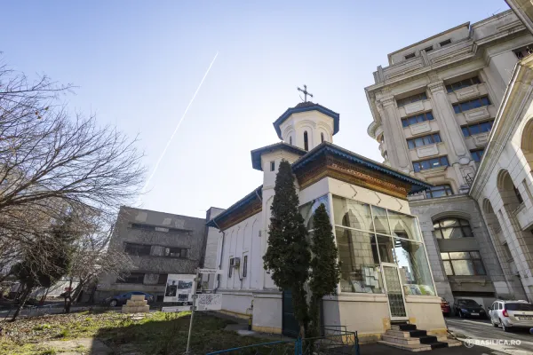 Moment jubiliar la Parohia Schitul Maicilor: 300 ani de la sfințirea unei biserici „răstignite prin translare”