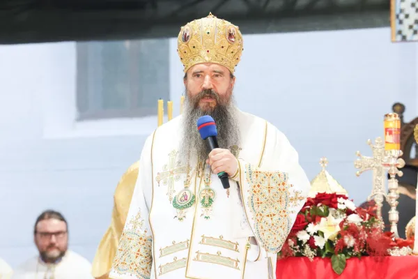 Patriarhul Daniel transmite felicitări la trei decenii de la înființarea Episcopiei Alexandriei și Teleormanului
