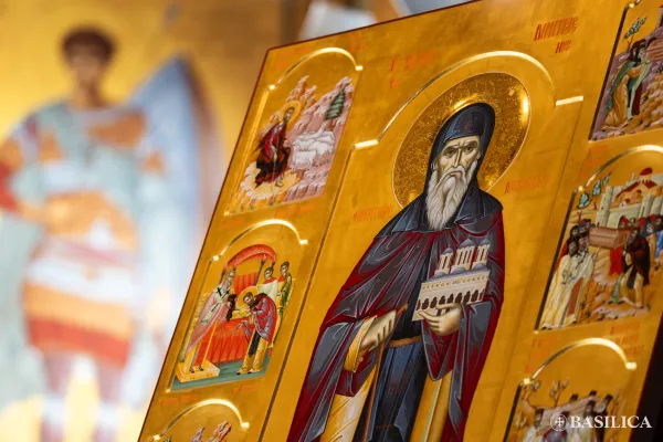 Sfânta Liturghie de sărbătoarea Sf. Cuv. Dimitrie cel Nou, Ocrotitorul Bucureștilor, la Catedrala Patriarhală (VIDEO)