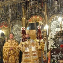 Hram la Biserica Zlătari de pe Calea Victoriei
