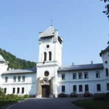 Întâlnirea decanilor facultăţilor de teologie la Mănăstirea Tismana