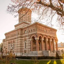 Frumuseţea postului între zidurile mănăstirii