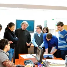 Curs de comunicare mediatică în redacţia "Ziarului Lumina"